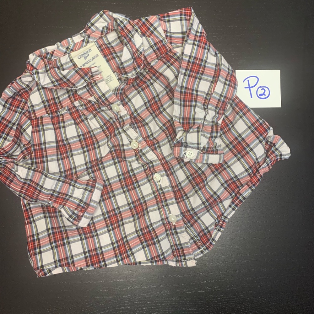 ⭐️2/$8.00⭐️ Oshkosh 9m Plaid Long Sleeve Blouse